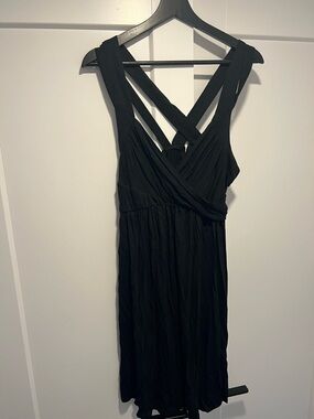 BloomChic Black One-Shoulder Crossback Dress